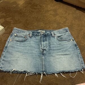 Levi ICON Light Blue Frayed Mini Skirt